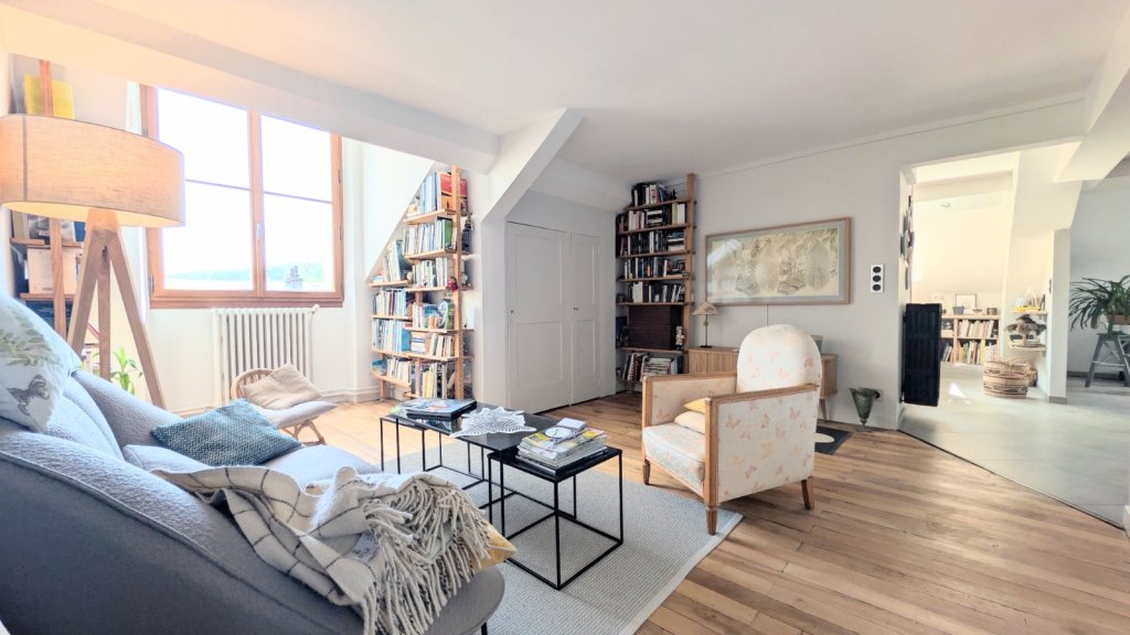 APPARTEMENT T4 A VENDRE - CHAMBERY - 84.3 m2 - 380 000 &euro;