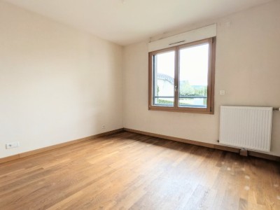APPARTEMENT T3 A VENDRE - CHALLES LES EAUX - 69.71 m2 - 320 000 &euro;