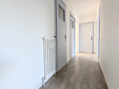 APPARTEMENT T4 - CHAMBERY - 65.72 m2 - VENDU