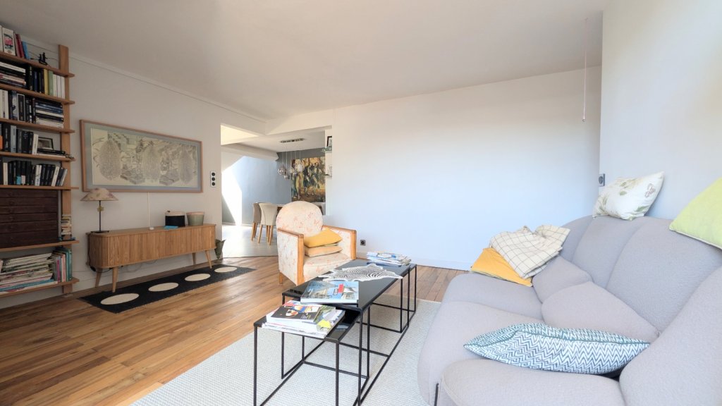 APPARTEMENT T4 A VENDRE - CHAMBERY - 84.3 m2 - 380 000 &euro;