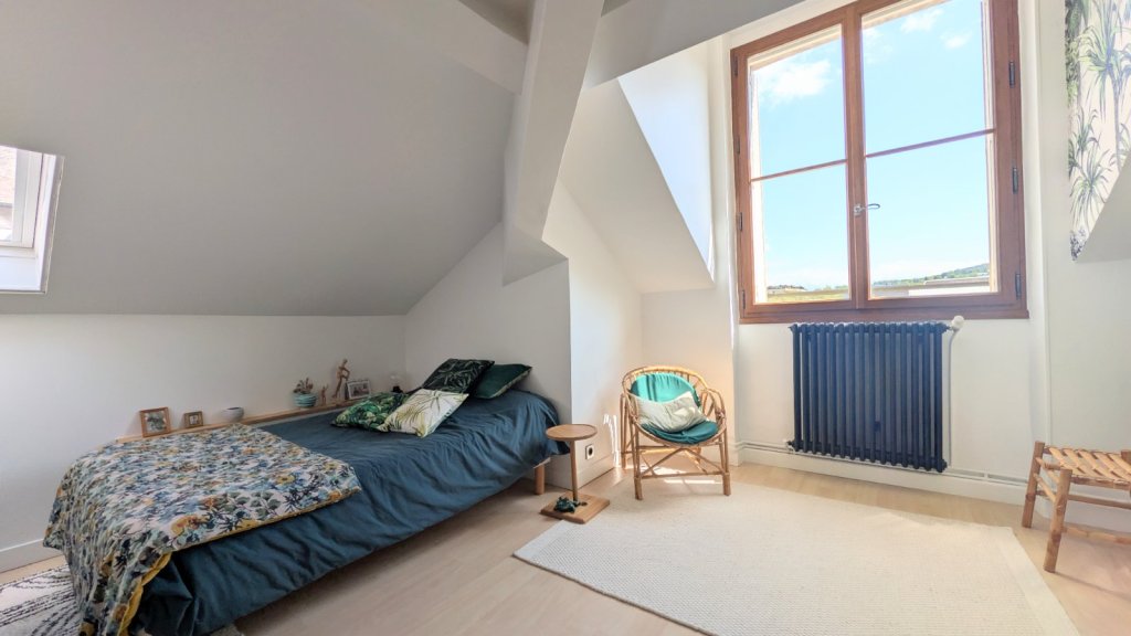 APPARTEMENT T4 A VENDRE - CHAMBERY - 84.3 m2 - 380 000 &euro;
